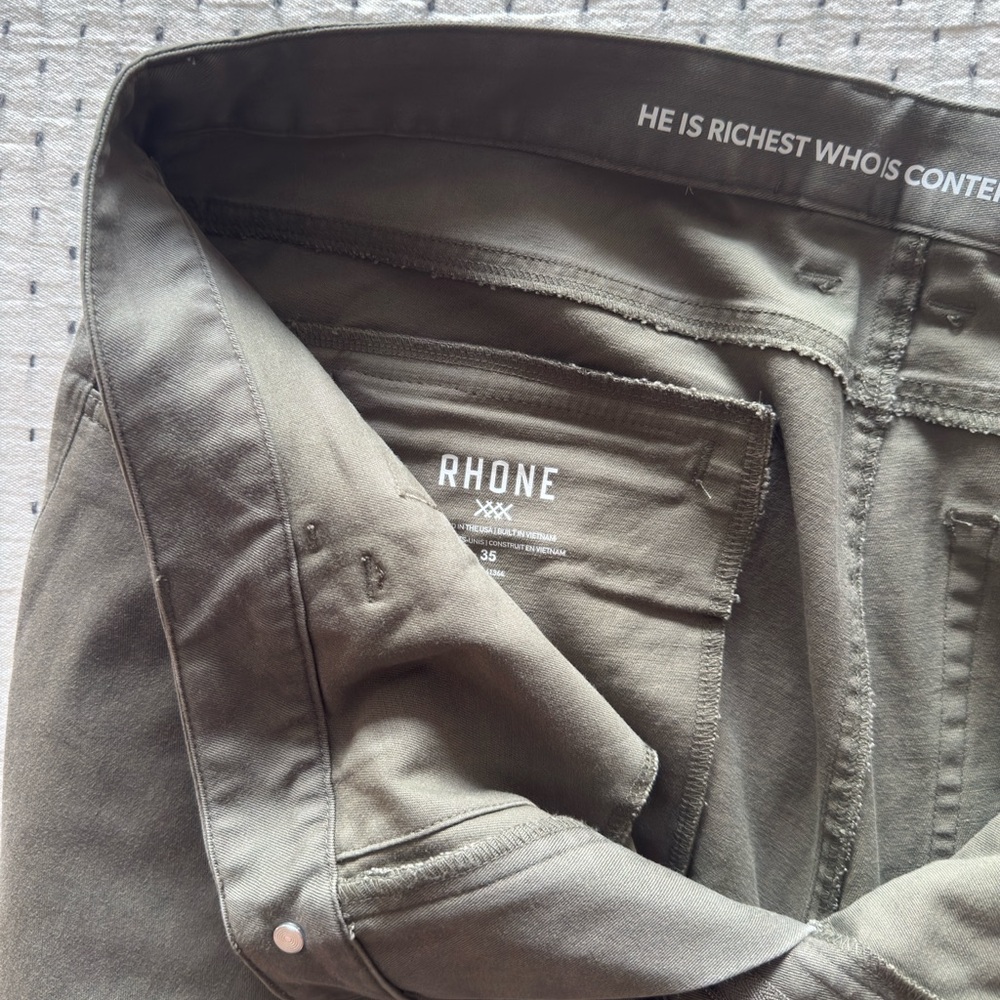 RHONE Men's Olive Pants